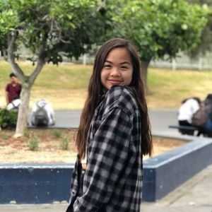 Meet your Posher, Lele